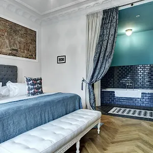 Gorki 5*, Berlin Tyskland
