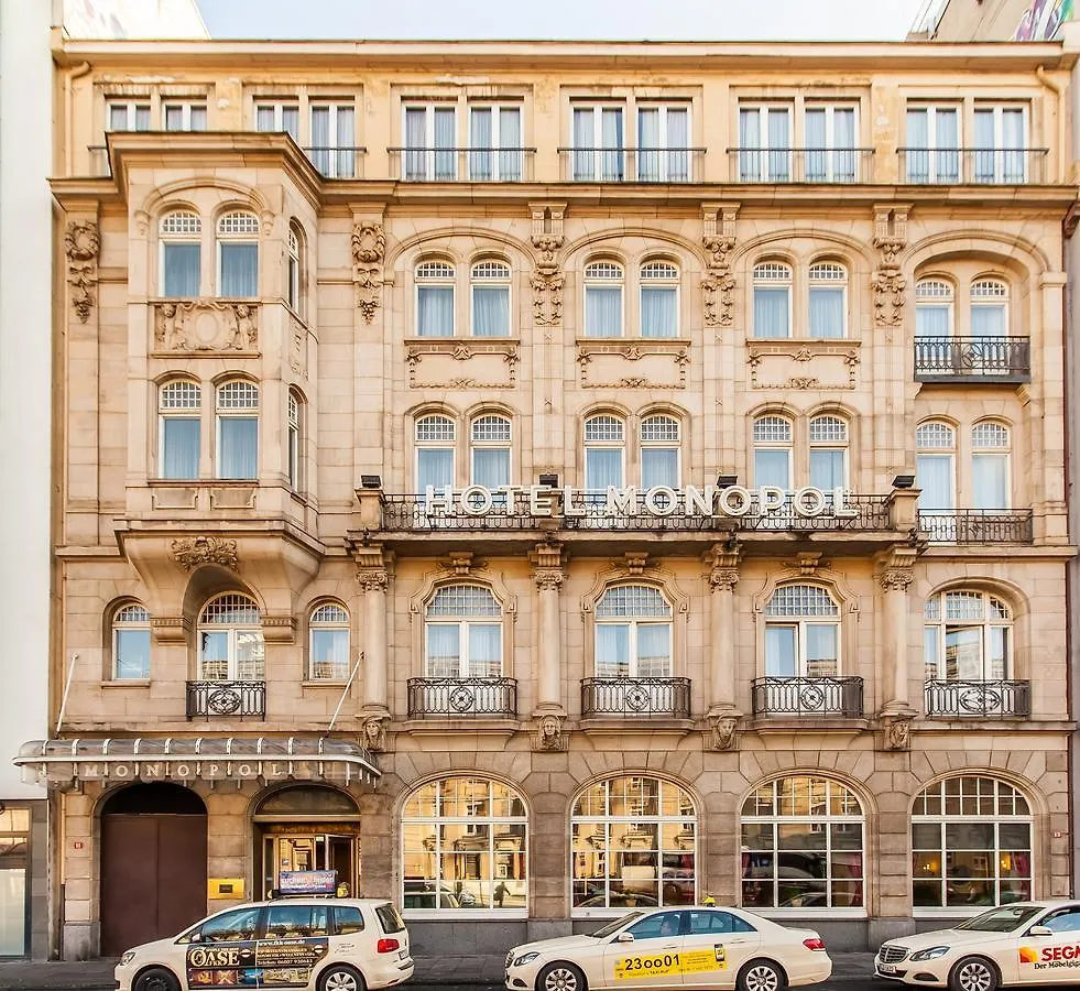 Hotel Monopol - Central Station Frankfurt am Main